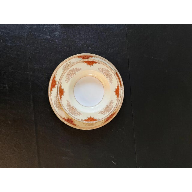 Circa 1940s Vintage Noritake Gold Morimura Fine China Dinnerware Set - 91 Pieces For Sale In New York - Image 6 of 9