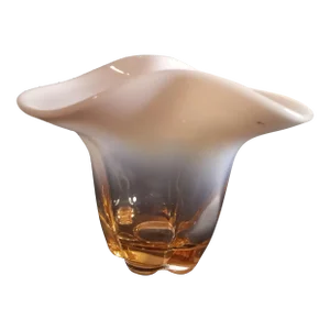 1960s Duncan Miller Canterbury Pink Opalescent Glass Ruffled Vase
