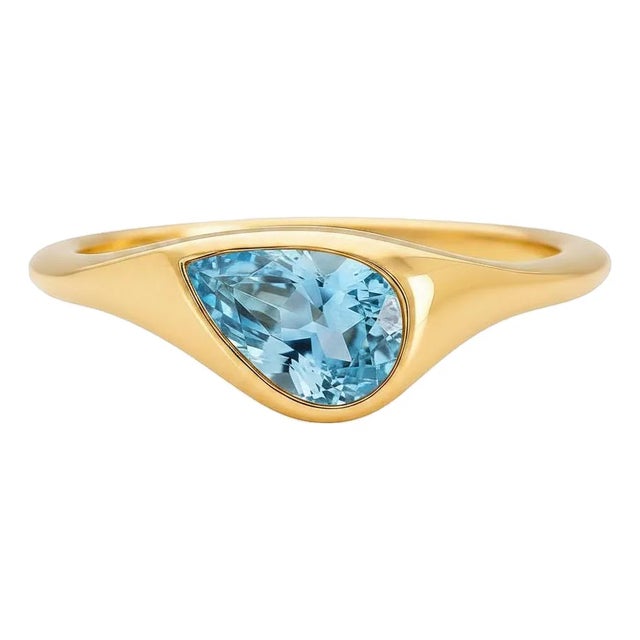 Pear Topaz East-West Ring, Size 7.5 For Sale