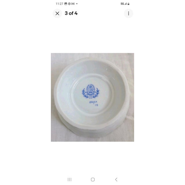 Traditional Herend Rothschild Bird Footed Salt Cellar - Mark Commemorating 150 Years Anniv. For Sale - Image 3 of 4