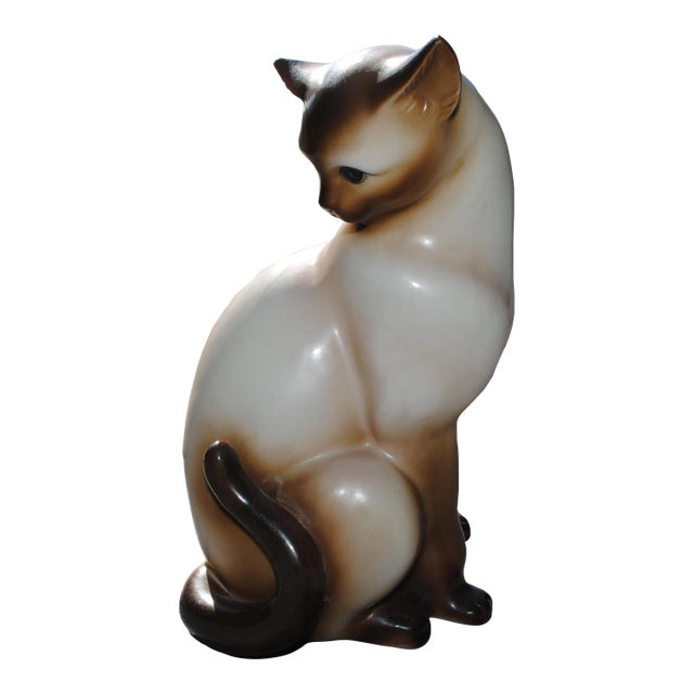 Vintage Ceramic Siamese Cat Sitting Figurine For Sale