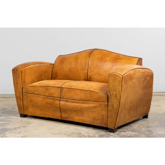 1920s French Art Deco Cognac Leather Club Sofa For Sale In New York - Image 6 of 18