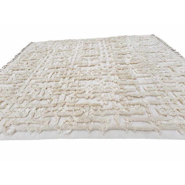 Rh Cabila Wool Rug – 9' × 12' Ivory | 87% Wool & 13% Cotton | Hand-Knotted High-Low Construction (2nd Piece) For Sale - Image 18 of 18