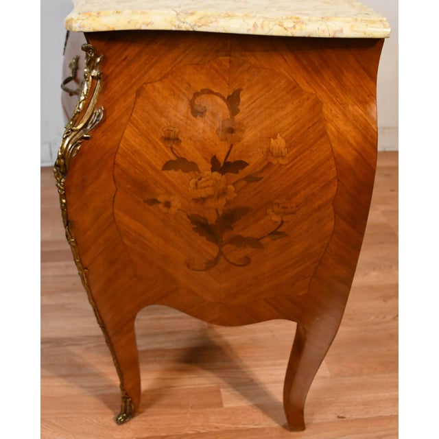 1920 Antique French Louis XV Satinwood Inlaid & Marble Top Commode / Dresser For Sale - Image 17 of 18