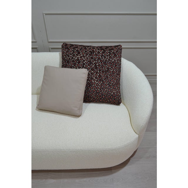 Not Yet Made - Made To Order Cottonflower 280 Cloud Ivory Boucle Curved Sofa from Kabinet For Sale - Image 5 of 10