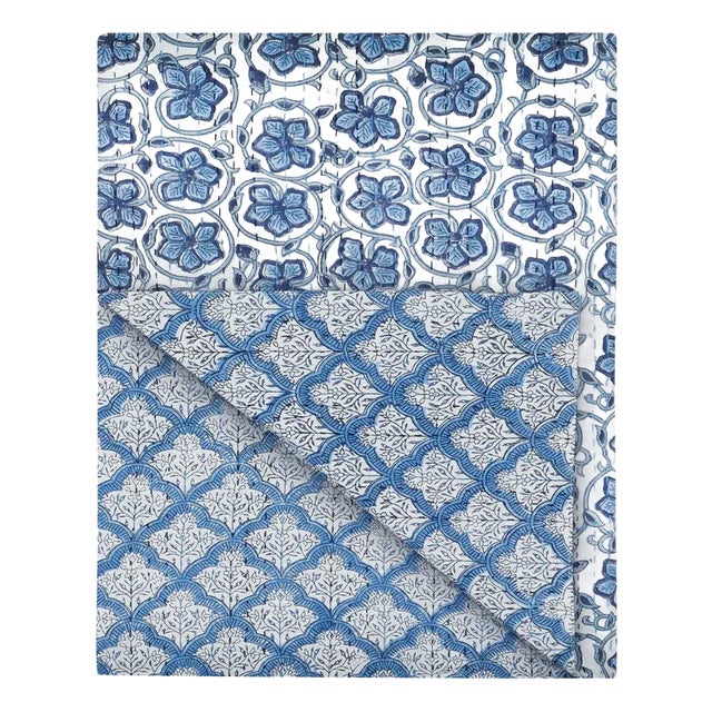 Hibiscus Queen Coverlet (88x92) Blue For Sale