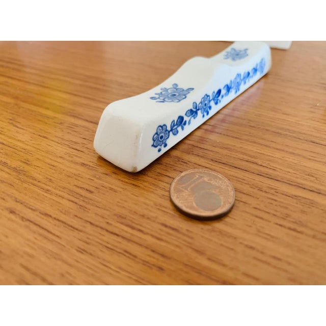 Vintage French Porcelain Knife Holders from Gien, 1940s, Set of 6 For Sale - Image 12 of 18