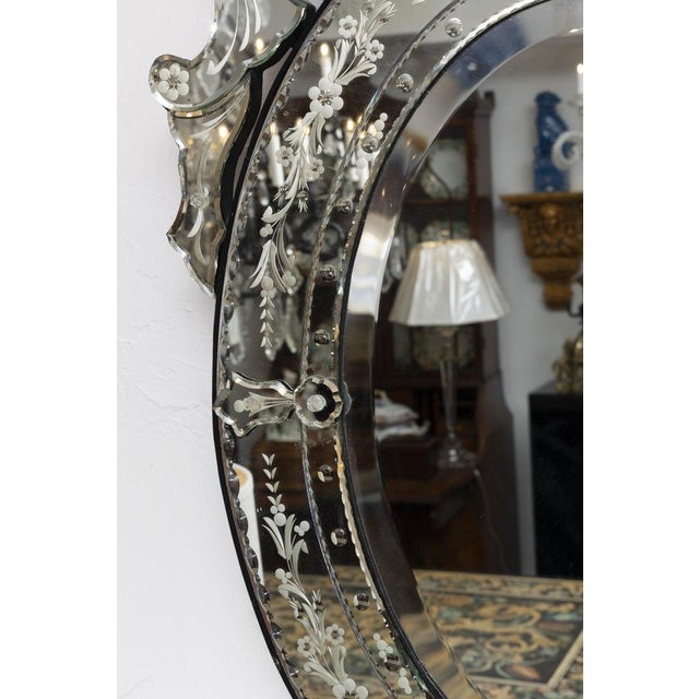 Venetian Etched Oval Mirror For Sale - Image 4 of 6