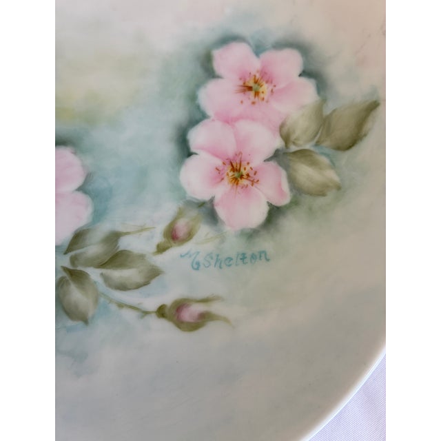 Vintage Hand-Painted Floral Plates Signed by Artist – Set of 2 For Sale In Oklahoma City - Image 6 of 12