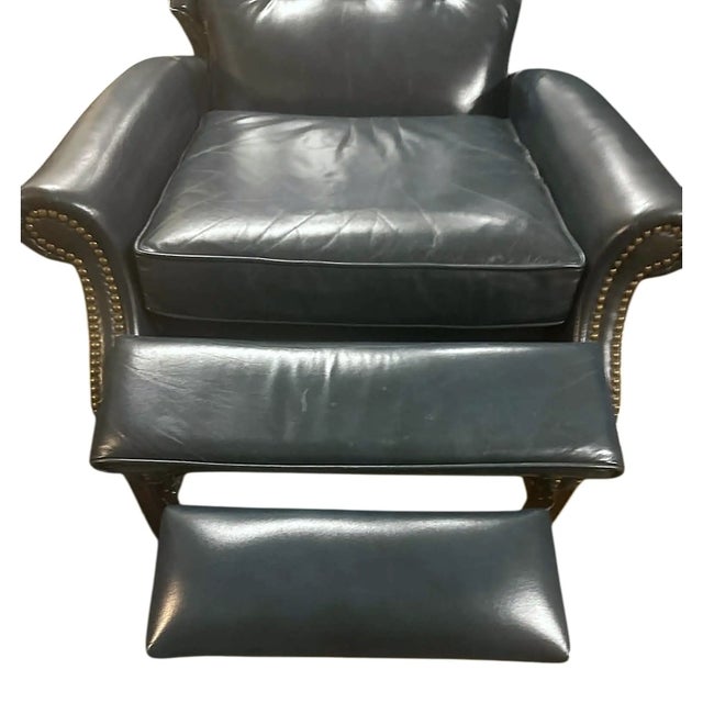 1990s Vintage Leather Wingback Button Tufted Recliner With Mahogany Frame and Brass Nailhead Trim - Dark Blue - Excellent Condition For Sale - Image 5 of 5