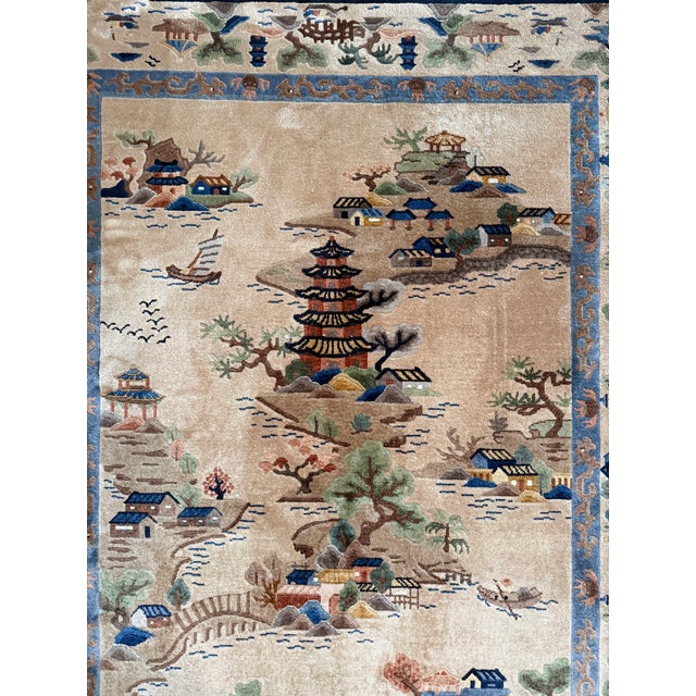Mid-20th Century Chinese Art Deco Wool and Silk Rug 4'0" X 6'0" For Sale - Image 4 of 12