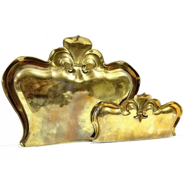 Vintage Gold Table Crumber Set Fleur-De-Lis – Decorative Crumb Catcher and Dustpan For Sale In Louisville - Image 6 of 11