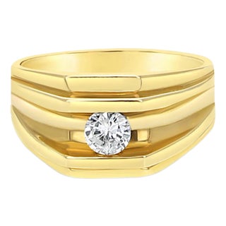 Solitaire Men's Diamond Wedding Band, Size 9 For Sale