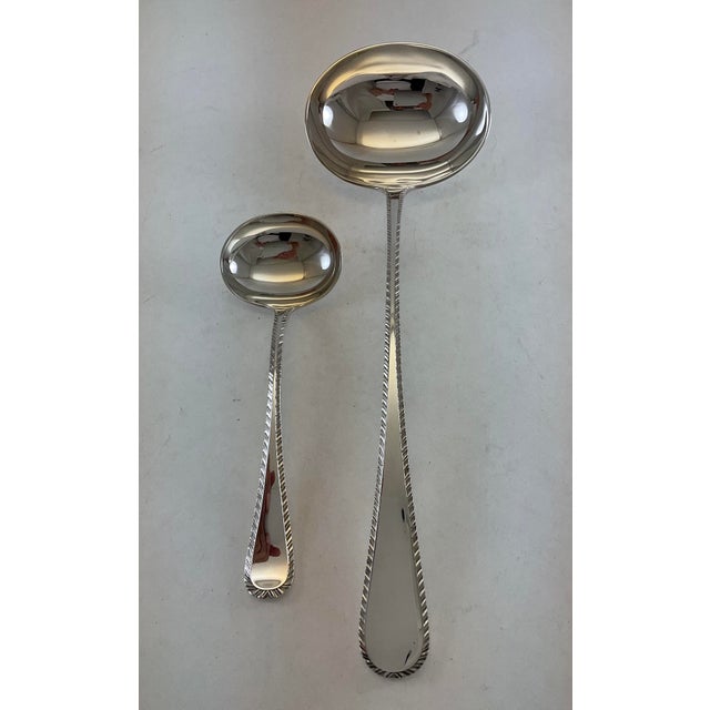 New 1980s Complete Cutlery Set for 12, Including Fish Eaters & Serving Pieces, Feather Edge - 134 PCS For Sale - Image 9 of 18