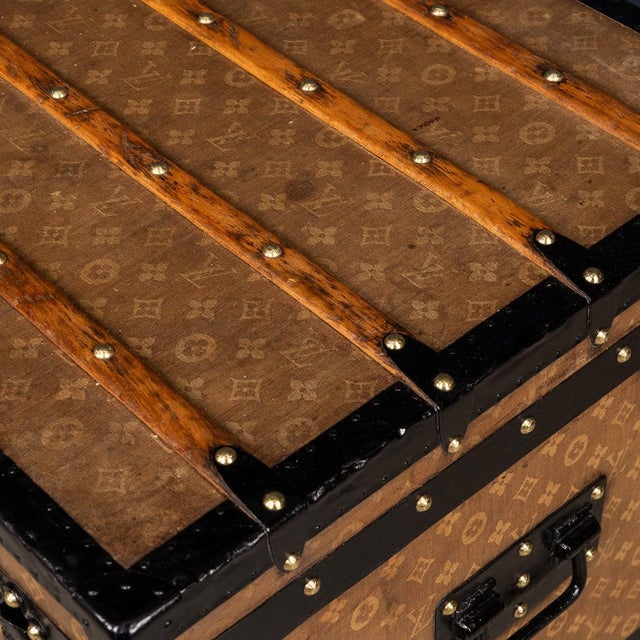 Antique 20th Century Malle Haute Trunk in Woven Canvas from Louis Vuitton, France, 1900 For Sale - Image 18 of 18