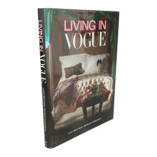 Living in Vogue Rare Coffee Table Book, 1984 For Sale