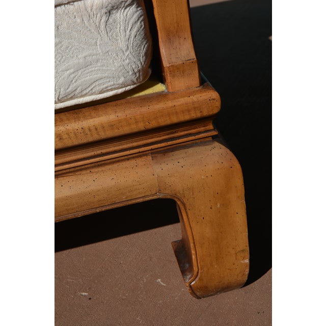 Vintage Baker Style Asian / Ming Fretwork Wooden Couch W/ White Embossed Cushions For Sale - Image 10 of 18