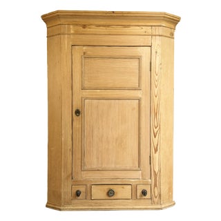 Large Antique Pine Corner Cabinet Pantry, 1890s For Sale