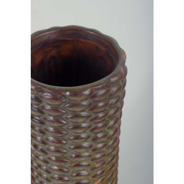 Budding Style Cylindrical Ceramic Vase by Axel Salto for Royal Copenhagen, 1940s For Sale - Image 3 of 5