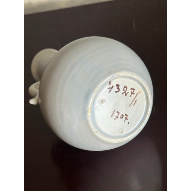1940s Matte White Earthenware Vase by Eva Jancke Björk - Bobergs Fajans Sweden For Sale In Philadelphia - Image 6 of 7