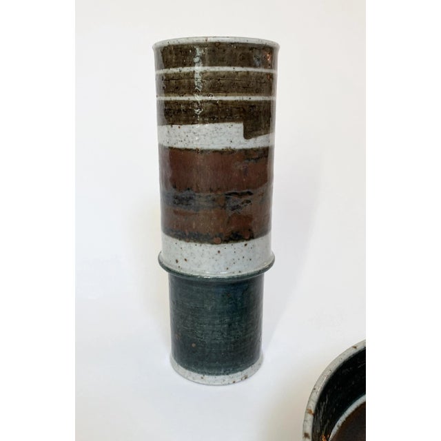 Mid-Century Modern 1970s Stoneware Vase and Large Plate by Inger Person for Rörstrand- 2 Pieces For Sale - Image 3 of 7