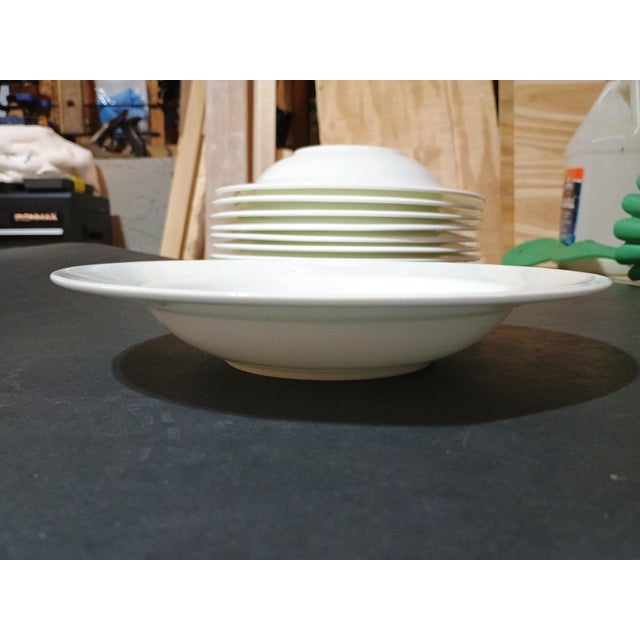 2000 - 2009 Royal Doulton Signature White Rimmed Soup Bowl 6421960 For Sale - Image 5 of 5