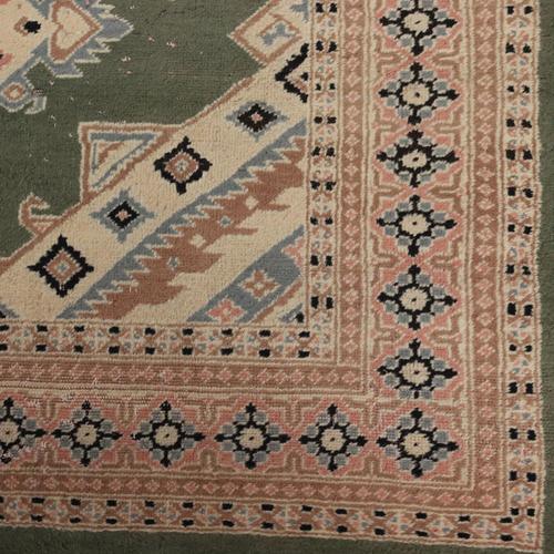Indian Tappeto Kashmir Rug in Wool For Sale - Image 6 of 9
