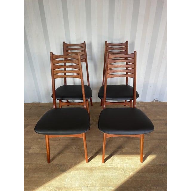 Mid-Century Modern Model 83 Dining Chairs from Boltinge Stolefabrik, Denmark, 1960s, Set of 4 For Sale - Image 3 of 13
