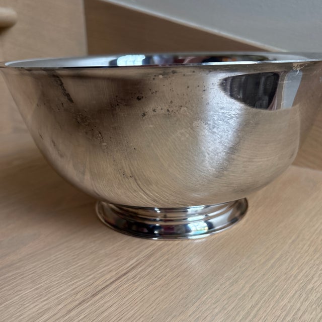 Oneida 1970s Paul Revere Silverplate 10" Bowl by Oneida For Sale - Image 4 of 10