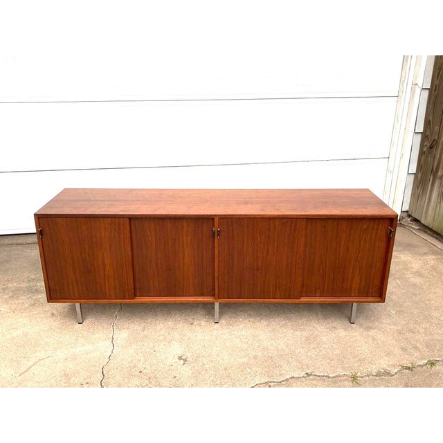 Vintage 1972 Mid-Century Modern Knoll Credenza For Sale - Image 10 of 12