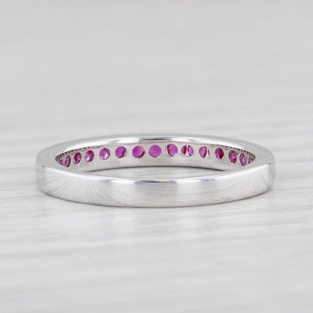 New 0.30ctw Pink Magenta Sapphire Ring 14k White Gold Stackable Band Size 6.5 For Sale - Image 4 of 8