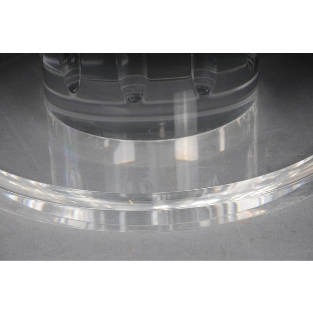 Vintage Hollywood Regency Pedestal Column in Acrylic For Sale - Image 8 of 17