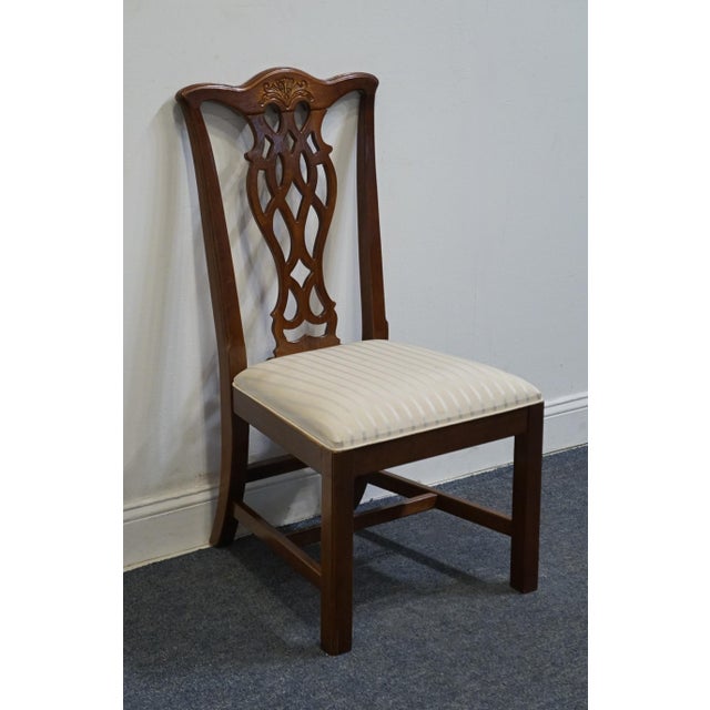 Universal Furniture Universal Furniture Traditional Chippendale Style Dining Side Chair For Sale - Image 4 of 11