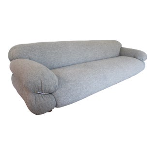 Tacchini Sesann 3-Seater Sofa by Gianfranco Frattini in Gray Boucle For Sale