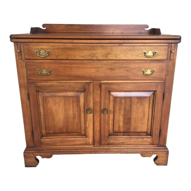 Statton Old Towne Finish Cherry Chippendale Style 2 Drawer Flip Top Server For Sale