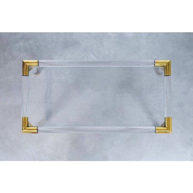 Vintage Italian Modernist Lucite and Brass Coffee Table, 1970s For Sale - Image 11 of 12