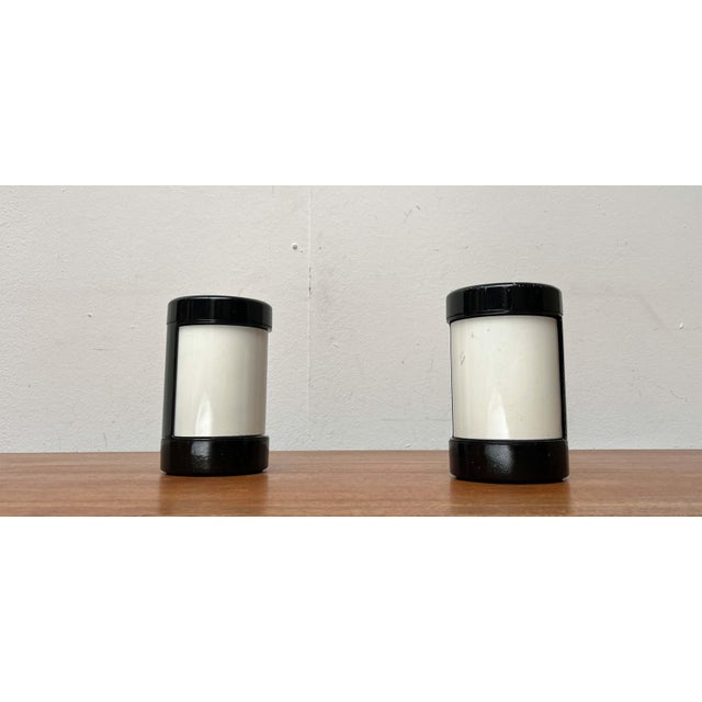 Mid-Century Modern Italian Space Age Black Model Laura Table Lamps by Olaf von Bohr and Diego Valenti for Valenti Luce Milano, 1960s, Set of 2 For Sale - Image 10 of 18