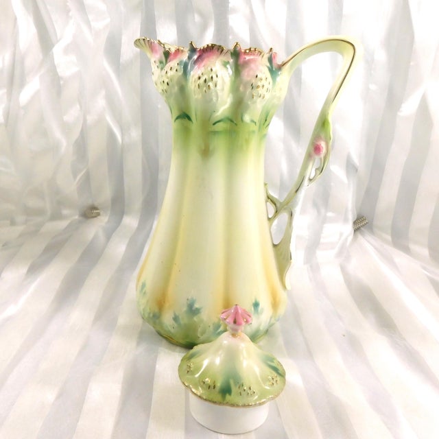 Ceramic 1940s Small Green and White Chocolate Pot With Matching Lid Signed Stelma For Sale - Image 7 of 10