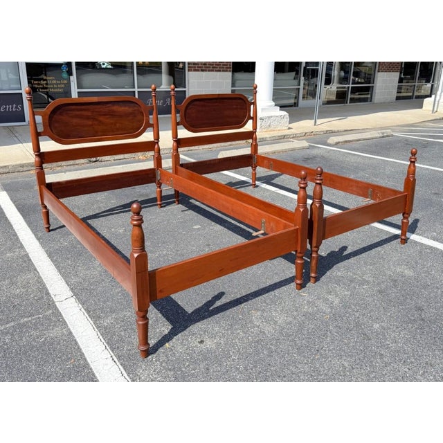 American Pair of Vintage Mahogany Twin Bed Frames With Oval Panel Headboards For Sale - Image 3 of 15