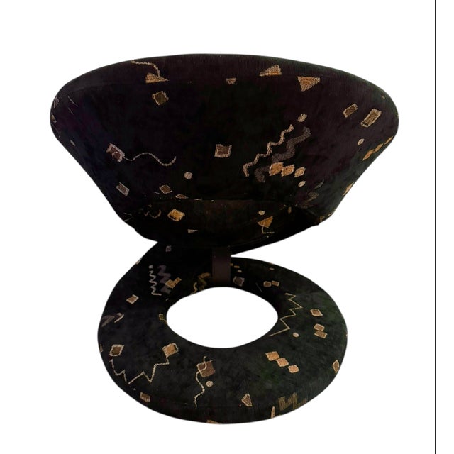 Jaymar 1980s Canadian Post-Modernism: Jaymar "Ribbon" Coil Chair in Original Memphis Velour For Sale - Image 4 of 14