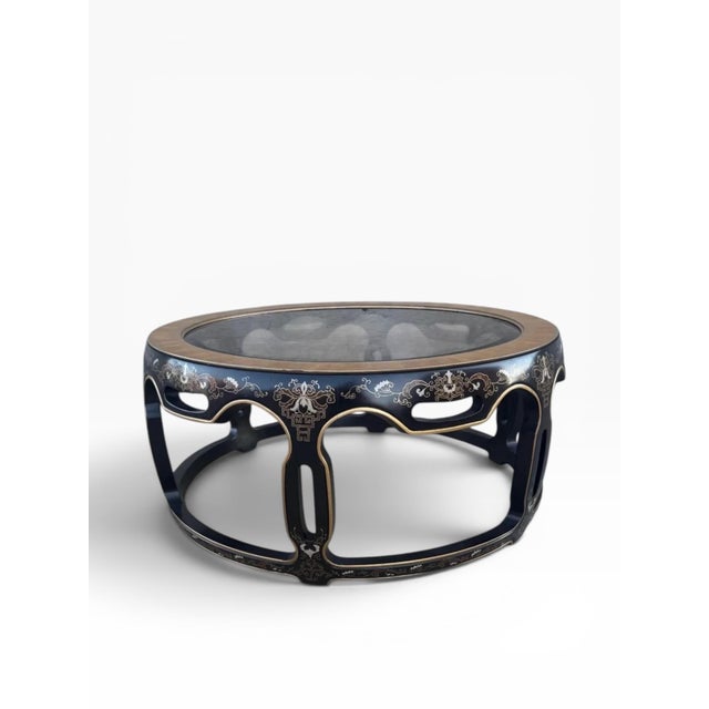 Late 20th Century Vintage Drexel Chinoiserie Black Lacquer & Gold Gilt Round Glass Drum Coffee Table For Sale - Image 5 of 13
