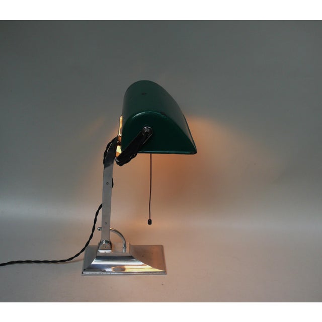 Green Art Deco Bankers Lamp in Chrome-Plated and Green Enameled Shade, 1920s For Sale - Image 8 of 18