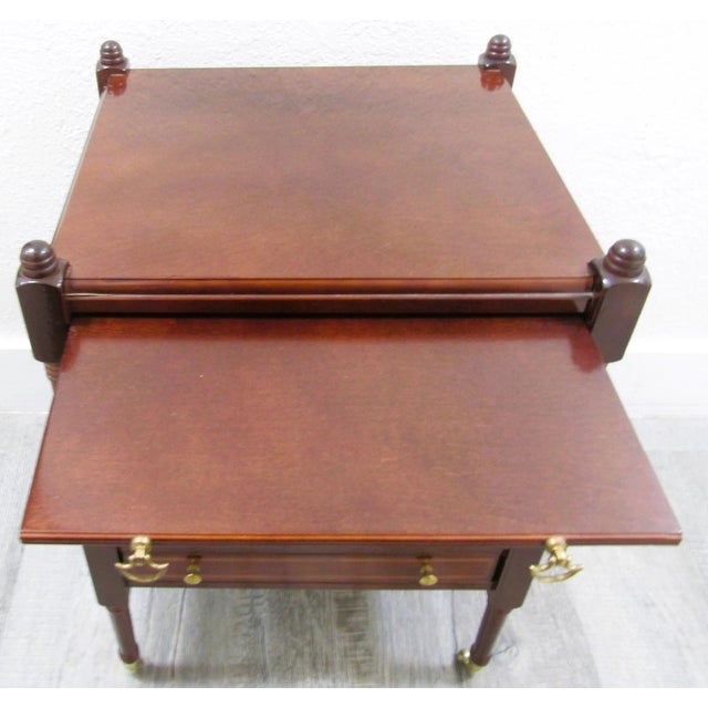 Traditional 1980s Bombay Regency Style Cherry Finish Two Tier Side End Table For Sale - Image 3 of 13