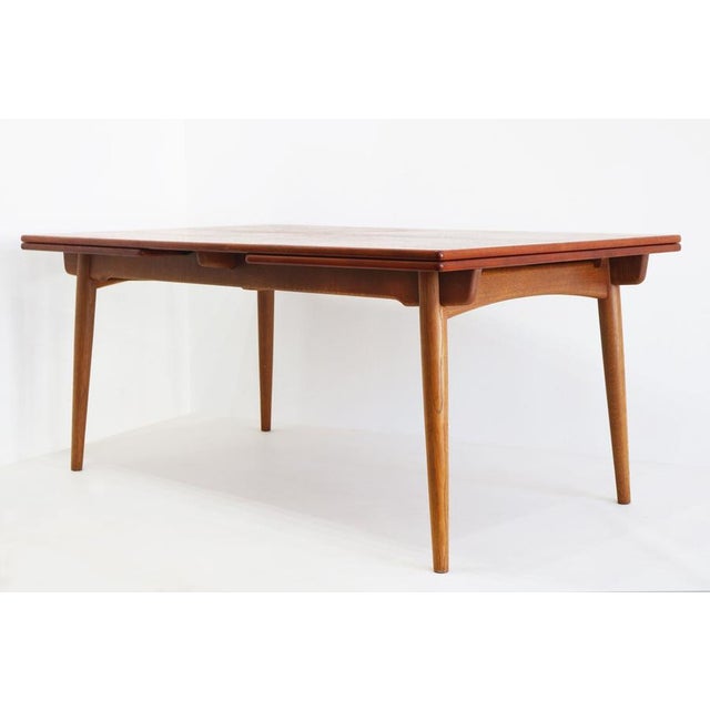 Large Extendable AT-312 Dining Table in Teak and Oak by Hans J. Wegner for Andreas Tuck, 1950 For Sale - Image 14 of 14