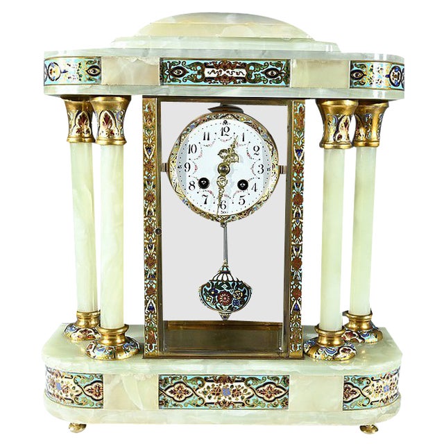 Napoleon III Clock with Columns in Onyx and Enamels, 19th Century For Sale