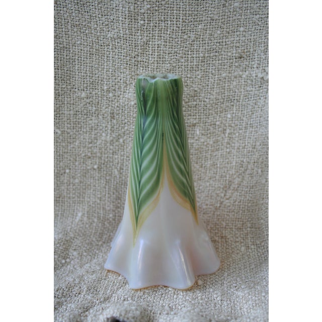 1980s Lundberg Studios Floral Glass Shade For Sale In Orlando - Image 6 of 7