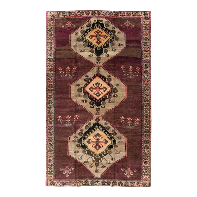 Galerie Shabab Collection Mid-20th Century Turkish Anatolian Gallery Carpet For Sale
