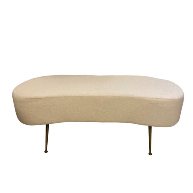 This original Italian-designed pouf from the 1960s is known for its distinctive "kidney profile," a wavy, ergonomic shape...