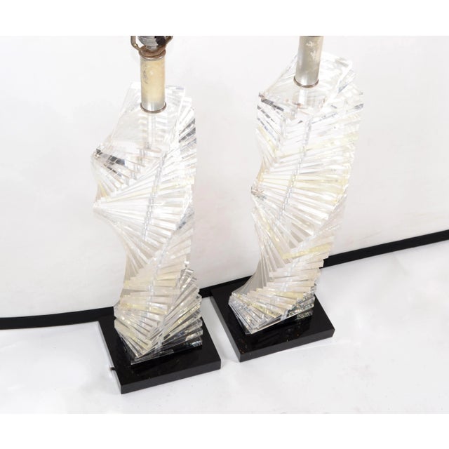 Transparent Mid-Century Modern Stacked Clear Lucite Lamps Spiral Staircase Design - a Pair For Sale - Image 8 of 13
