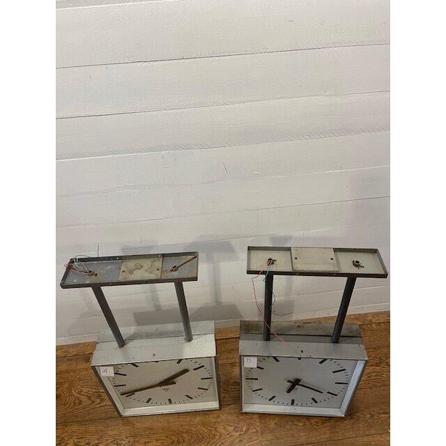 Vintage Double Sided Square Train Station Clock from Pragotron For Sale - Image 6 of 7